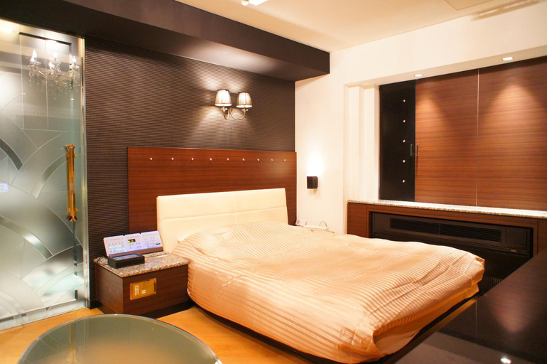 Bedroom 10