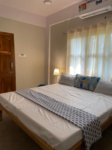 Bedroom 5, Kadam Villa, Raigarh