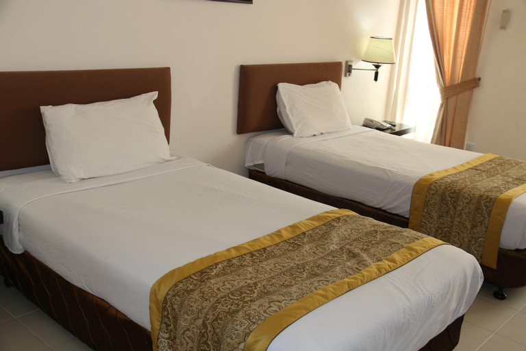 Bedroom 8