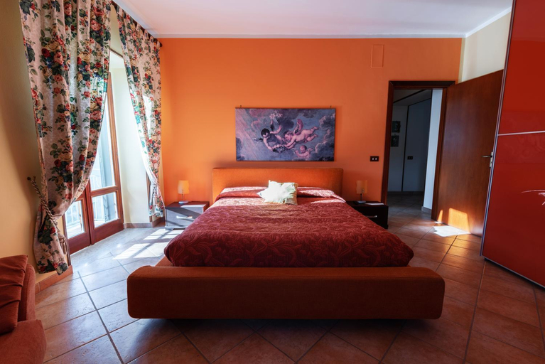 Others 4, Villa Anna Maria - Telese, Benevento