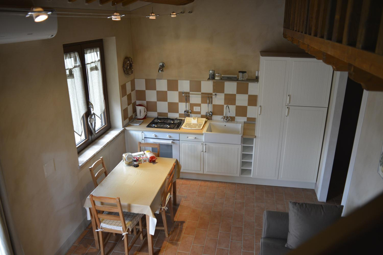 Dining Room 7