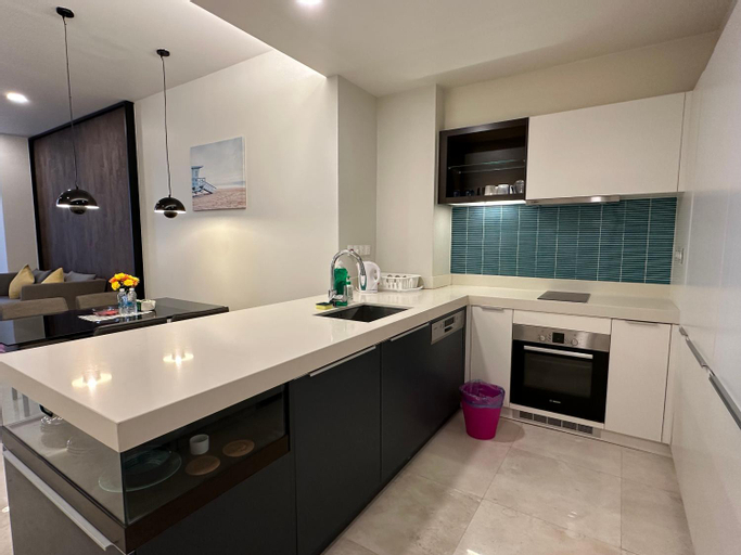 Dining Room 18