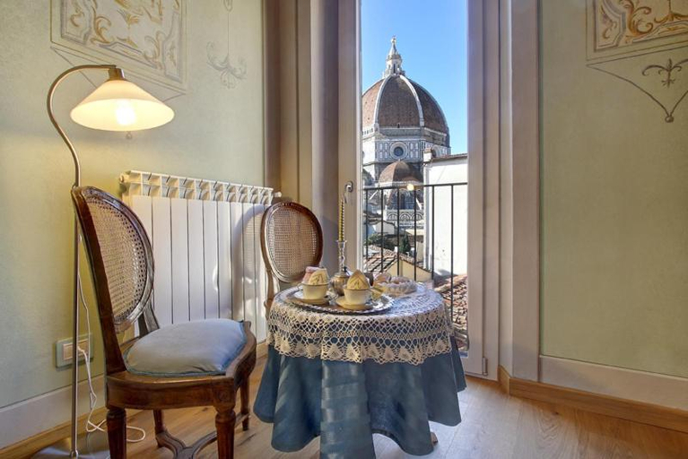 Others 5, Romantic apartment in the heart of Florence, Florence