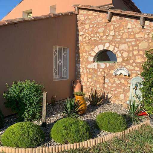 Others 2, Chambre d'hotes Le Cedre, Vaucluse