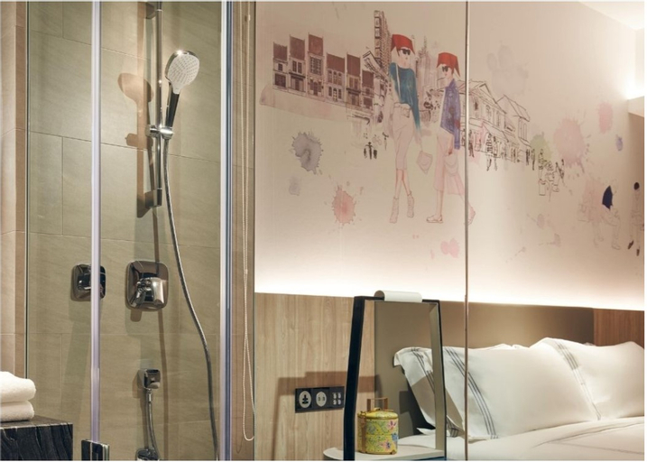 Bedroom 18
