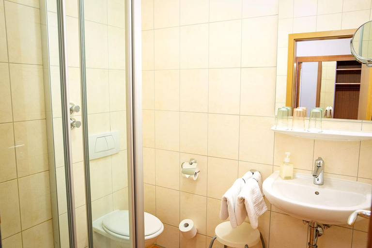 Bathroom 3, Hotel Gut Schwaige, München