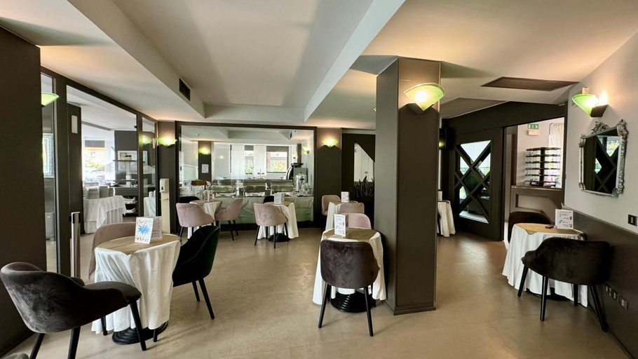 Food & Drinks 5, Hotel Royal, Trento
