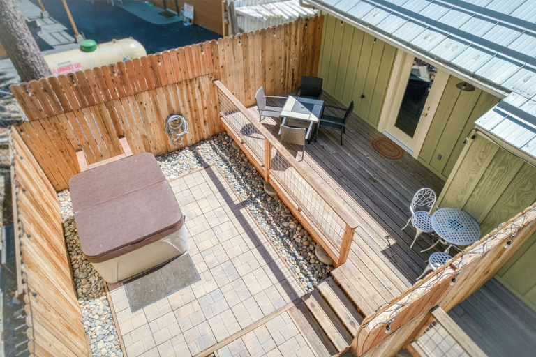 Others 5, Cottage Like Suite With Private Hot Tub, Madera