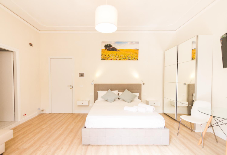 Bedroom 3, Tuscan Sun Studios, Florence