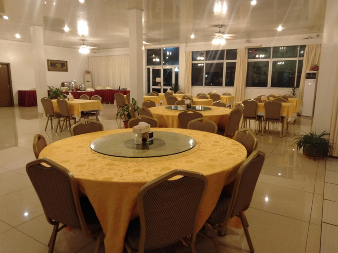 Food & Drinks 4, Beach Garden Hotel, Dili