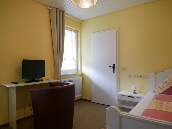 Bedroom 4, Seebach-Hotel, Ortenaukreis