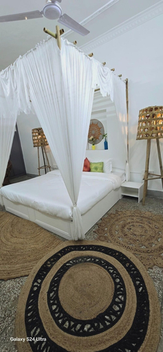 Bedroom 1, The Ganges By Boho Nomad Nook, Garhwal