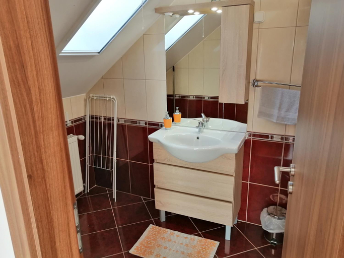 Others 3, Csipkehaz Apartman, Kunszentmárton