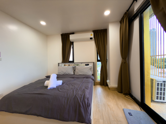 Bedroom 3, Breezewood Bangkok Hotel, Chatuchak