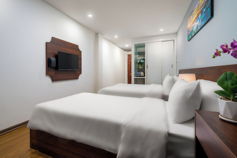 Bedroom 8