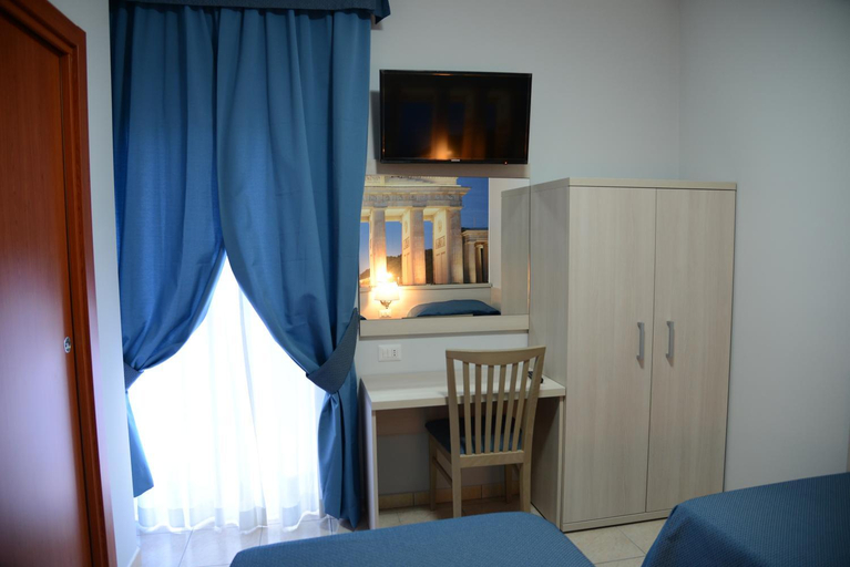 Others 3, B&B Europa, Potenza