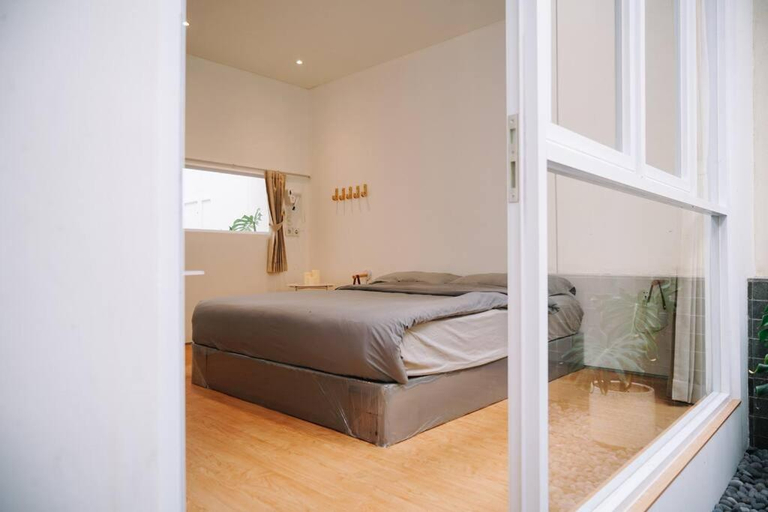 Bedroom 15