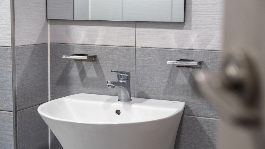 Bathroom 3, Sokcho Jaja Ocean View Pension, Goseong