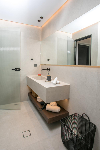 Shower 2, Karma Luxury Suites, South Aegean