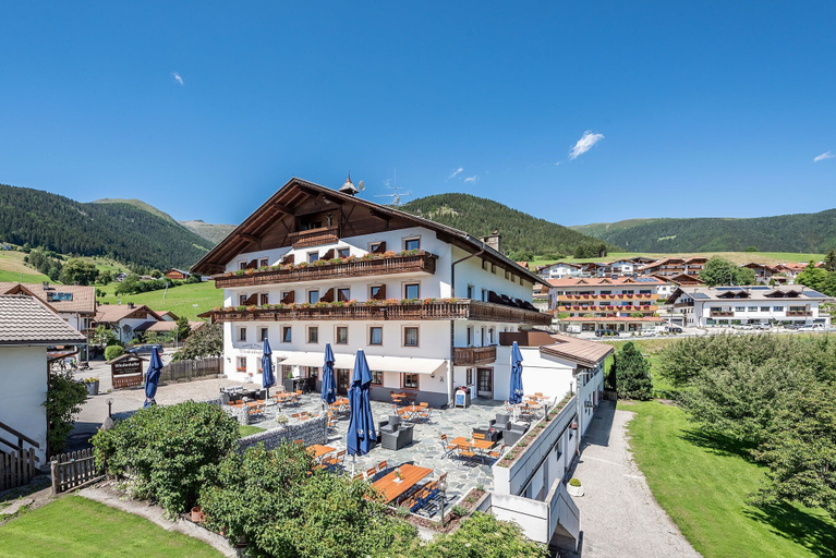 Exterior & Views 2, Hotel Wiedenhofer, Bolzano