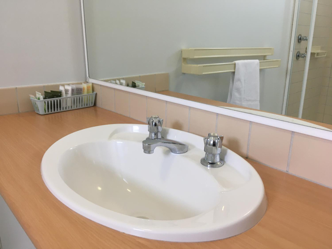 Bathroom 3