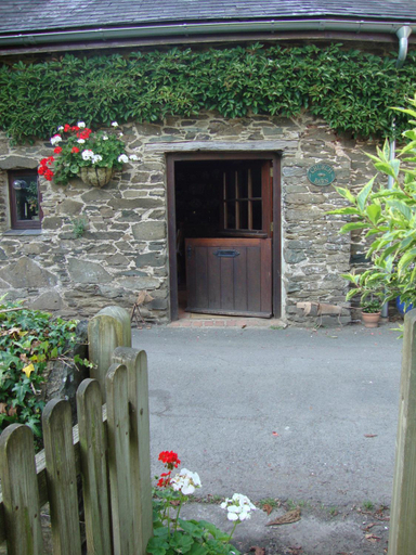 Others 4, Church Barn, Devon