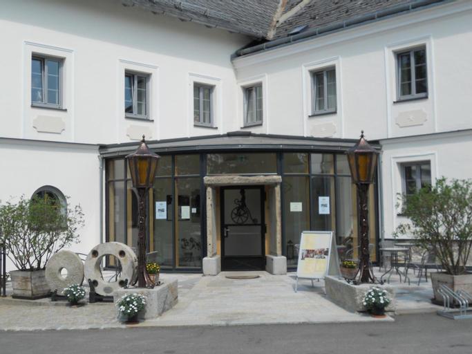 Exterior & Views 1, Gasthof Sturmmuhle, Perg