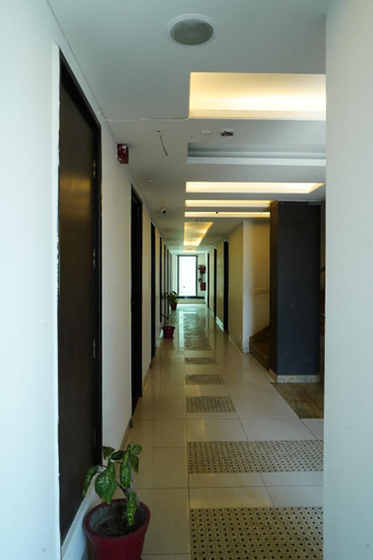 Public Area, Hotel Raunak, Panchkula
