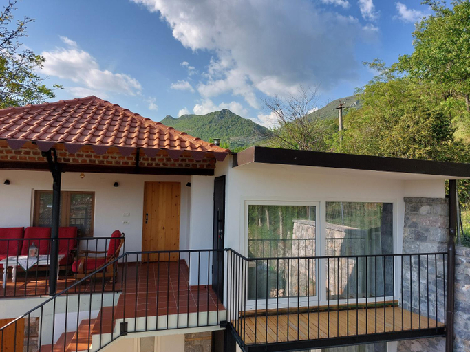 VILA RIRA - Rrajce, Shebenik, Librazhdit