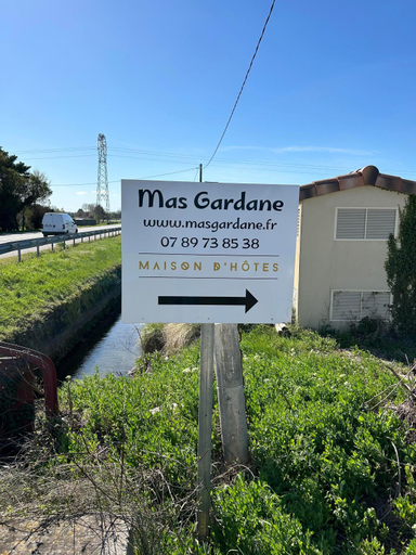 Others 4, Mas Gardane, Vaucluse