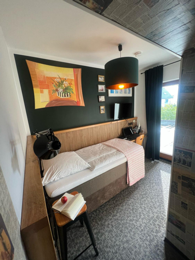 Bedroom 2, Hotel Kraus, Bielefeld