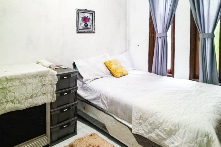 Rezha Homestay Puncak RedPartner, Bogor