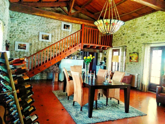 Others 4, Luxe B&B maison a votre sante, in Bordeaux Wine Region, Lot-et-Garonne