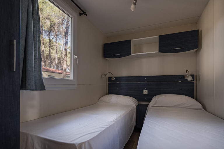 Bedroom 12
