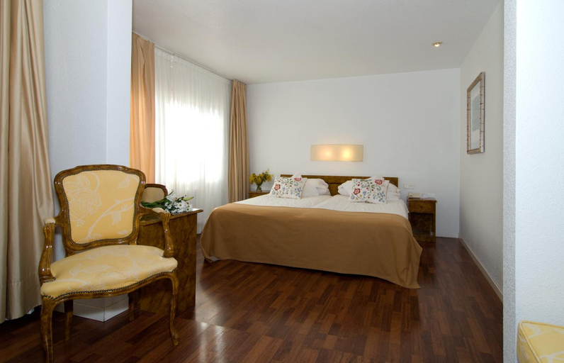 Bedroom 2, Hotel Pintor Marsa, Lleida