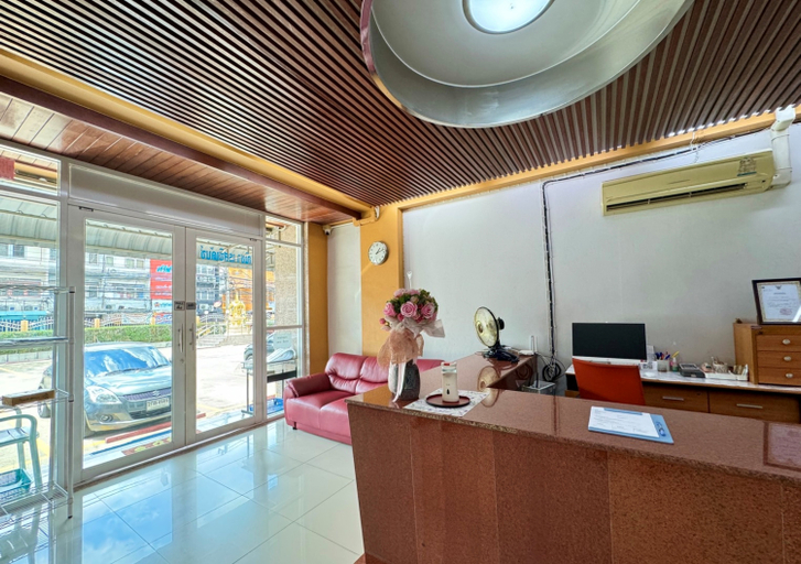 Others 5, Nicha Residence Hotel, Din Dang
