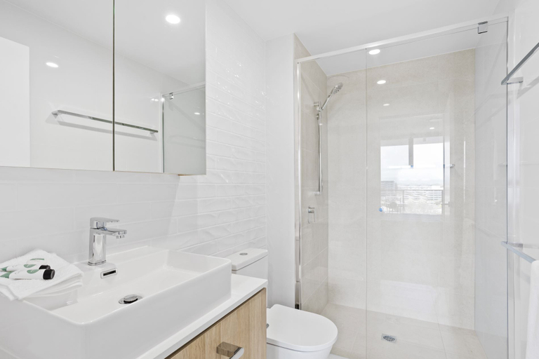 Bathroom 4, Waterfront Escape at Essentia, Gold Coast