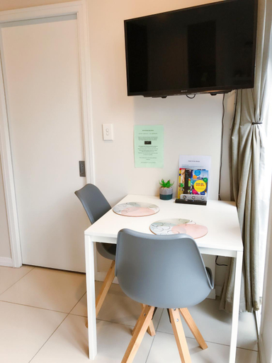 Others 3, New Market Cozy Room, Waitakere
