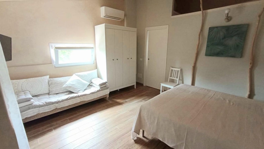 Bedroom 2, Caterina e l'Indaco, La Spezia