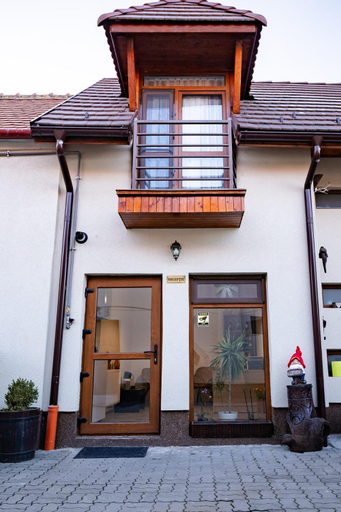 Others 4, Christian Haus, Selimbar