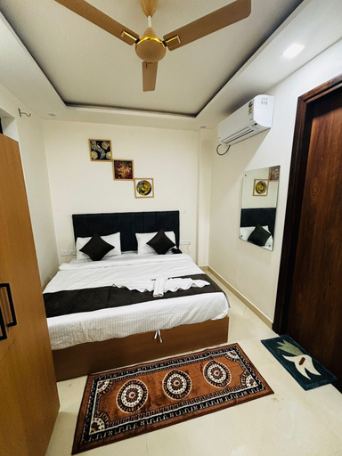 Bedroom 3, Nirvana inn, Kaushambi