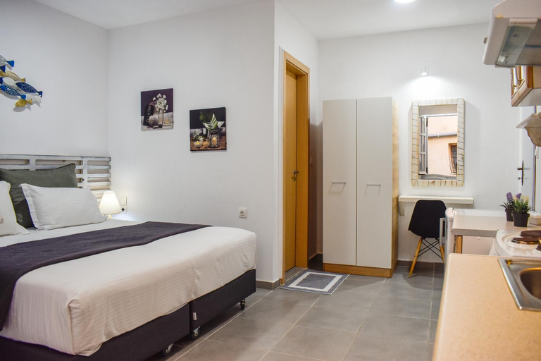 Others 5, Aura Skiathos, Thessaly