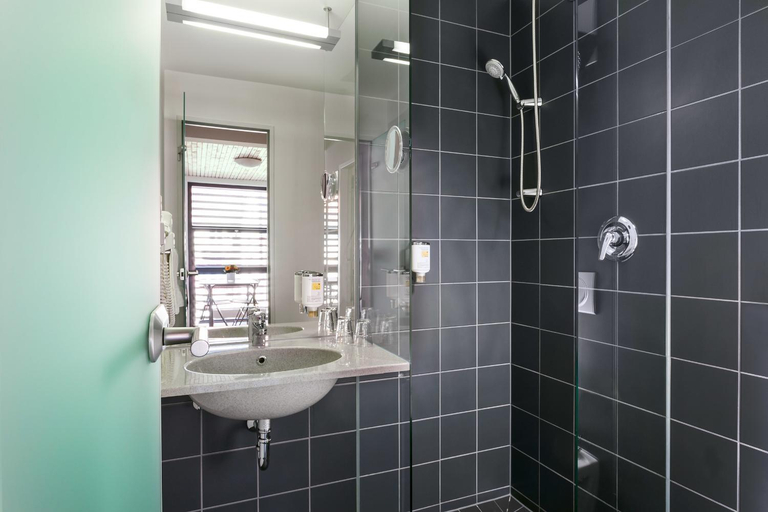 Bathroom 4, Bed & Breakfast Rotes Haus, Bodenseekreis