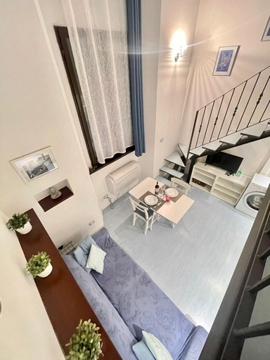 Others 5, LaFilo Apartment 2, Milano