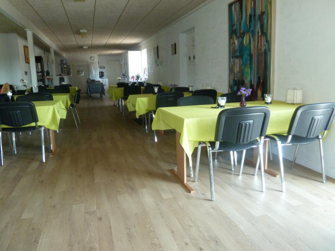 Food & Drinks, Give Bed & Breakfast, Vejle