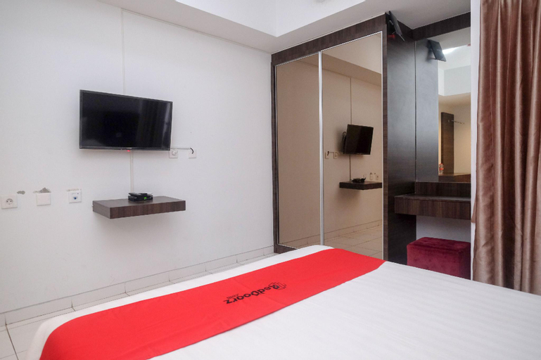 Bedroom 15
