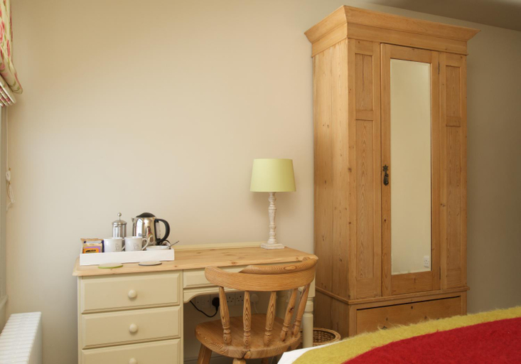 Bedroom 2, The Greyhound Inn, Oxfordshire