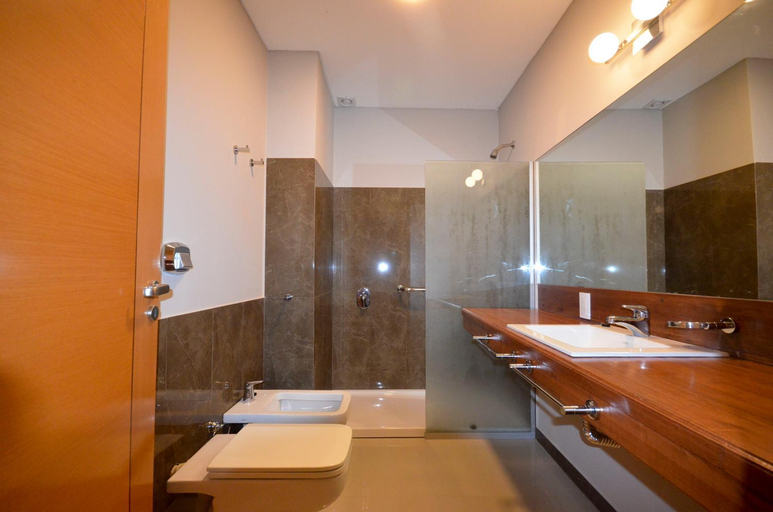 Bathroom 3, Amarilis Hotel Boutique, Alberti