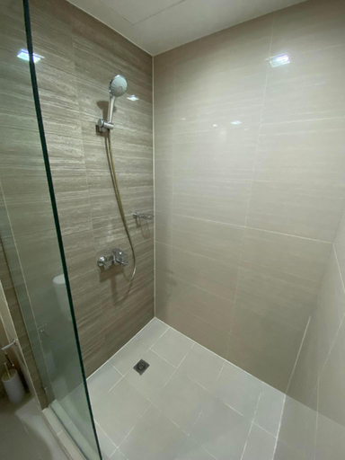 Bathroom 3, Spacious condo at Venice Luxury McKinley Hill, Taguig