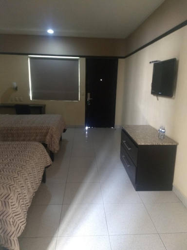 Others 3, Jalyd Inn, Irapuato